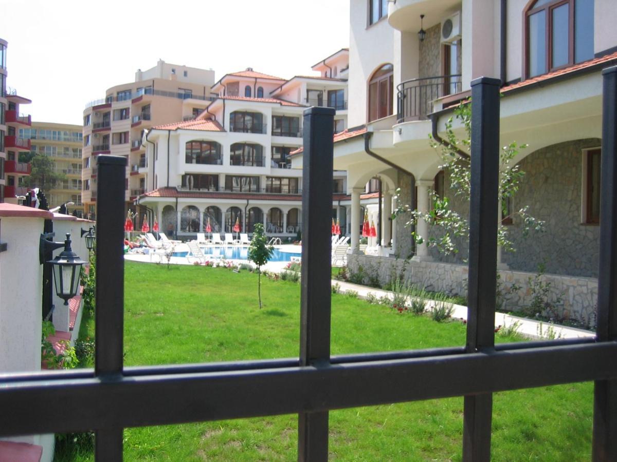 Chateau Del Mar Holiday Apartments Sunny Beach Exterior foto