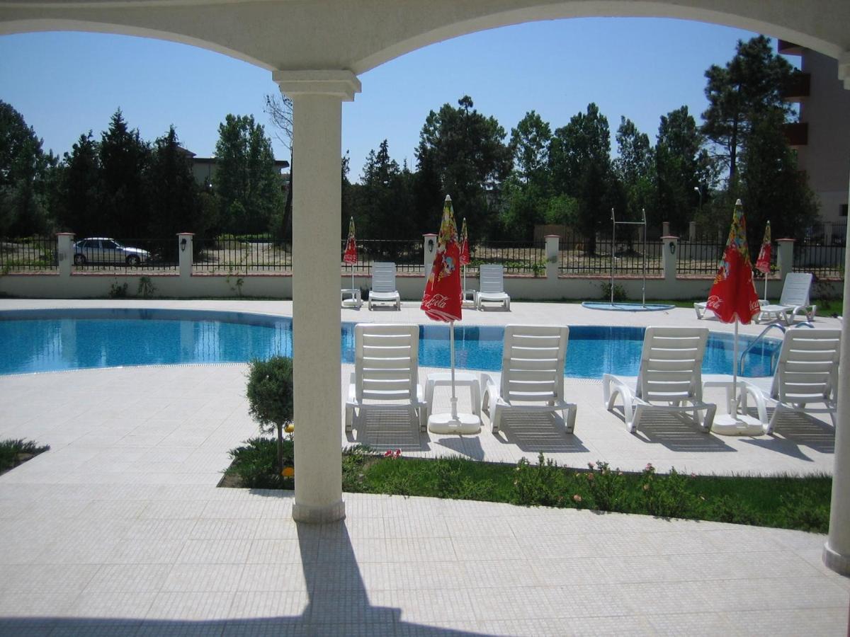 Chateau Del Mar Holiday Apartments Sunny Beach Exterior foto