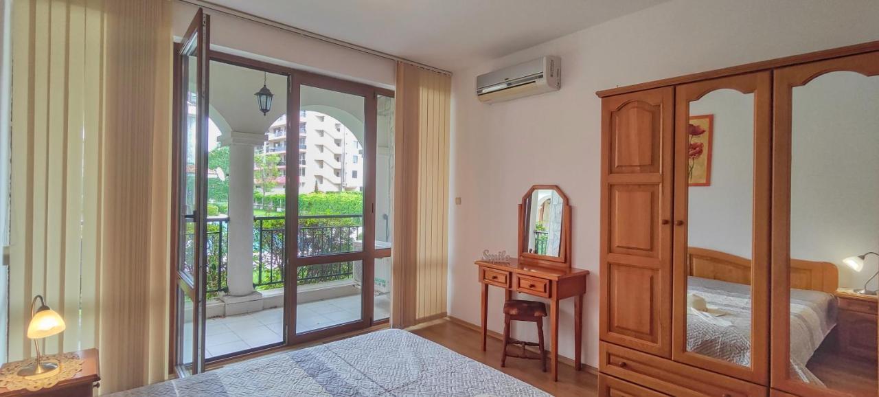 Chateau Del Mar Holiday Apartments Sunny Beach Exterior foto